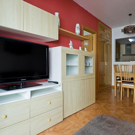Relaxing Beach Apartment In Fuengirola Parking ภายนอก รูปภาพ