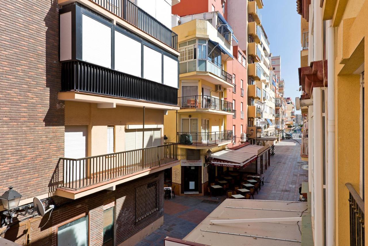 Relaxing Beach Apartment In Fuengirola Parking ภายนอก รูปภาพ