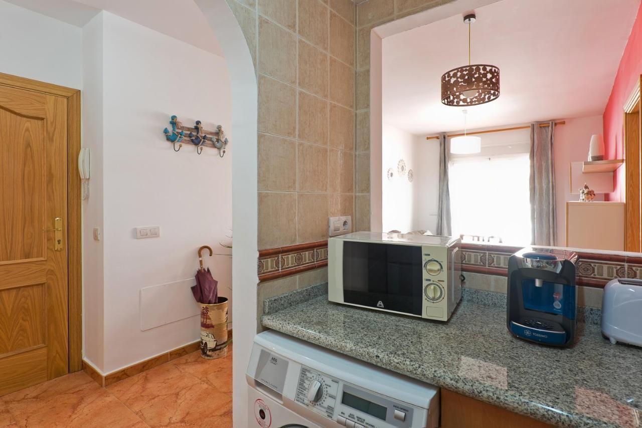 Relaxing Beach Apartment In Fuengirola Parking ภายนอก รูปภาพ